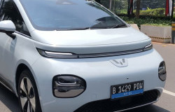 >Impresi Berkendara Wuling Cloud EV, Dapat Sensasi Nyaman dan Aman!
