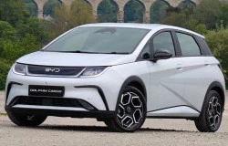 >Malaysia Perketat Aturan Impor EV, Produsen Tiongkok Bakal Terdampak