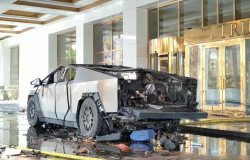 >Viral Tesla Cybertruck Meledak, Truk Ini Juga Jadi Salah Satu Kendaraan Recall Terbanyak 2024