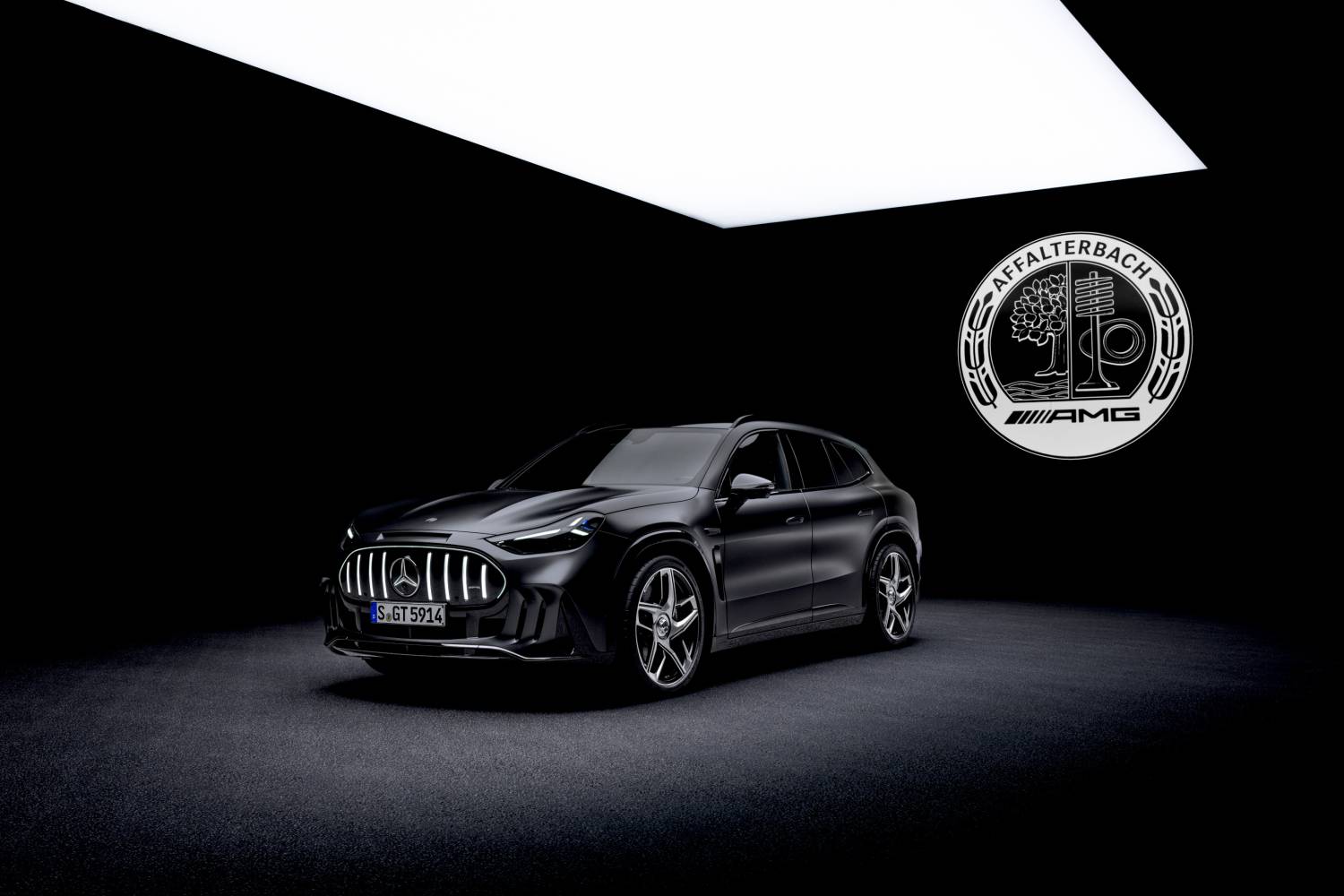 Mercedes-AMG GT SUV Andalkan 3 Motor Jadi Supercar Listrik 1.169 DK!
