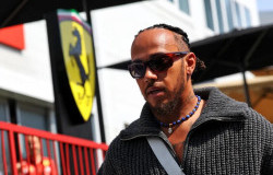 >Lewis Hamilton Siap Jalani Debut dengan Scuderia Ferrari Tahun Depan