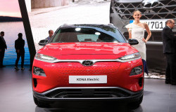 >Mobil Listrik Hyundai Kona Hadir di Geneva Motor Show 2018