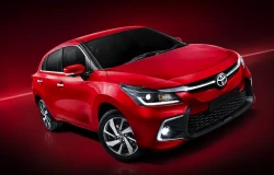 >Toyota Glanza Terbaru Irit BBM 24 Kilometer per Liter, Harga Rp120 Jutaan