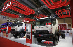 >Enam APM Luncurkan Produk Baru di GIICOMVEC 2018 