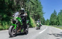 >Kawasaki Versys 900 2027 Dikenalkan, Fiturnya Canggih