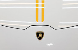 >Wow! Lamborghini Huracan Milik Paus Laku Rp12 Miliar