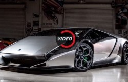 >Hypercar Futuristis Bernama Kode O