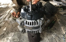 >Alternator Honda CR-V Rusak, Cek Dulu Perbaikannya Rp600 Ribuan