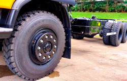 >Kenapa Perawatan Ban Truk Wajib 2 Kali Lebih Intensif dari Ban Mobil Biasa? Ini Jawabannya
