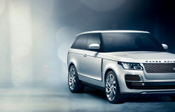 >Range Rover Generasi Mendatang Siap Saingi Bentley dan Rolls Royce