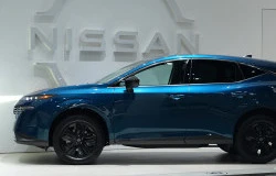 >Pemegang Saham Usulkan Carlos Ghosn Kembali Jadi CEO Nissan