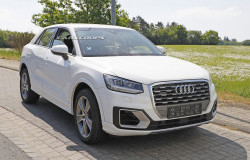 >Audi Rilis Foto-foto Terbaru Prototype SQ2 2019