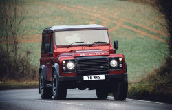 >Land Rover Luncurkan Edisi Spesial Defender