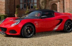 >Lotus Tetap Produksi Mobil Sport di Inggris