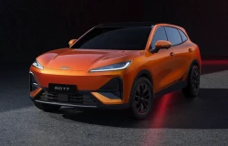 >Chery Fulwin T7 Pamer Tampilan, Punya Jarak Tempuh 600 Kilometer