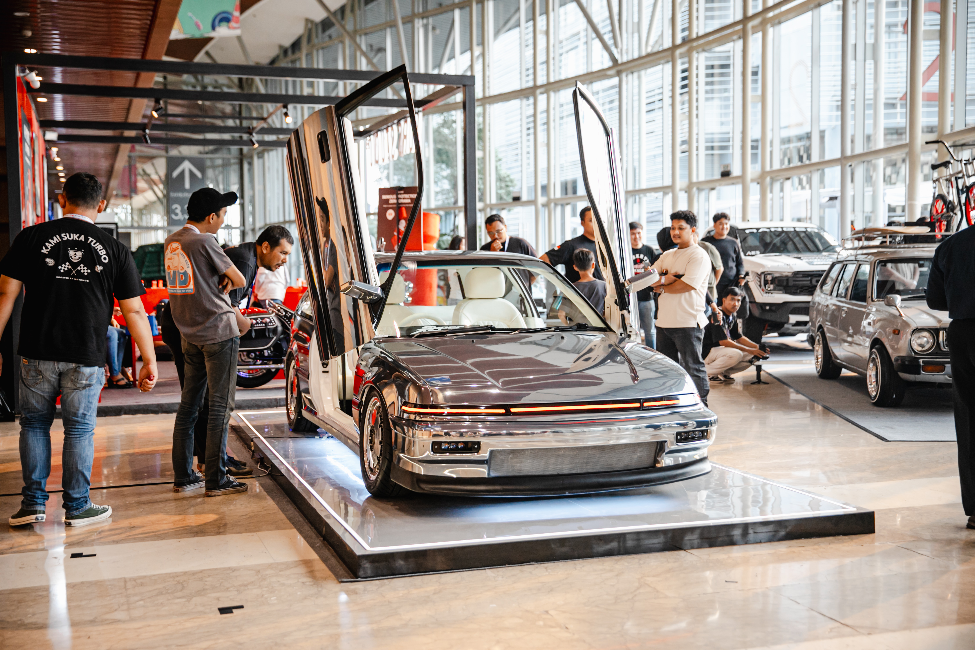 Honda Civic Nouva Nostalgia Modifikasi dan Mesin Waktu 1990