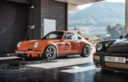 >Mengenal Singer Vehicle Design "Pesulap" Porsche Lawas Jadi Mahakarya Restomod