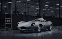 >Jaguar akan Hidupkan Kembali Tipe D Klasiknya