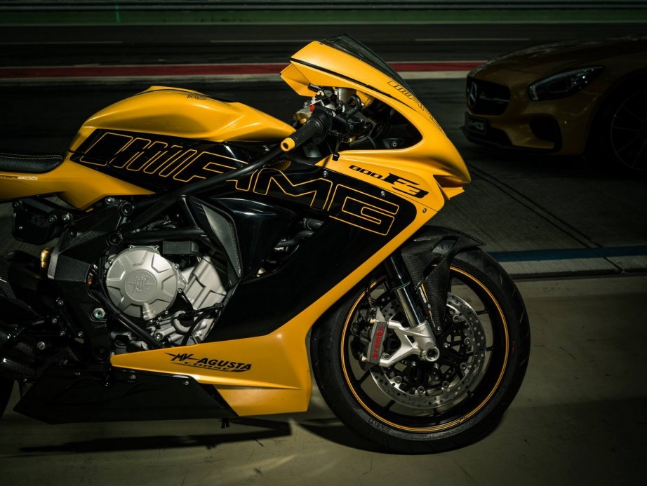 Mercedes-AMG menjual sahamnya di MV Augusta