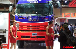 >Teknologi Canggih Dihadirkan Isuzu di GIGA