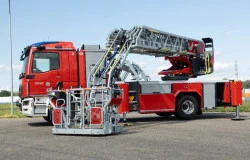 >MAN L32A-XS, Ini Truk Tangga Damkar Listrik Pertama di Dunia yang Punya Bobot Di Bawah 16 Ton!