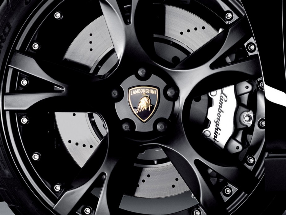 Modif Pelek Lebih Besar, Pilih Ban yang Lebih Kuat