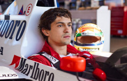 >Legenda Formula 1 Ayrton Senna Dikenang Melalui Film Seri Menarik