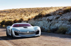 >Renault Perkenalkan Trezor di Geneva Motor Show 2018