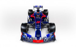 >Toro Rosso Luncurkan STR13 untuk Formula 1 2018