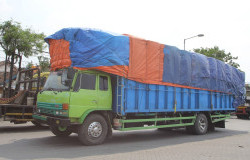 >Nekat Menggunakan Truk ODOL di Jalan Raya, Ini Risiko yang Bakal Terjadi