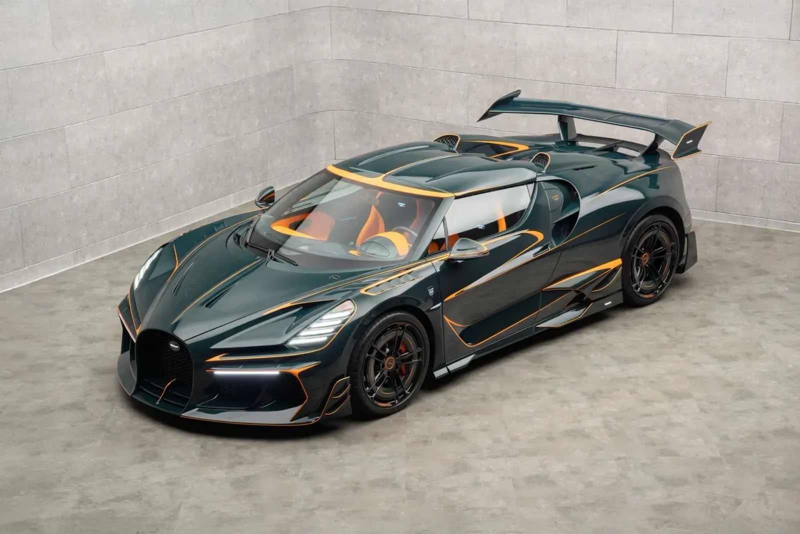 Mansory Vivere Karya Luar Biasa di Segmen Hypercar