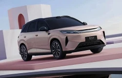 >BYD Atto 3 Terbaru Tampil dengan Sejumlah Pembaruan, Jarak Tempuhnya hingga 630 km