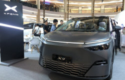 >Resmi Meluncur di Indonesia, Ini Daftar Harga Xpeng X9 dan G6