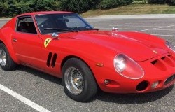 >Replika Ferrari 250 GTO Berbasis Datsun 280Z Mirip Aslinya