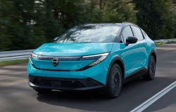 >Ribuan Nissan Leaf 2026 Kena Recall Karena Sabuk Pengaman Belakang