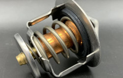 >Thermostat Mobil, Memiliki Fungsi Penting untuk Menjaga Suhu Mesin