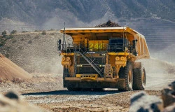 >B50 Bikin Komponen Mesin Rontok? Ini Jawaban Tegas Komatsu dan United Tractors!