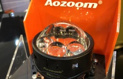 >Aozoom Andalkan Projector Bi-LED Plug & Play, Toyota Veloz dan Innova Zenix Tinggal Pasang