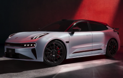 >Zeekr 001 5th Anniversary Edition Diluncurkan, Bawa Pembaruan Sporty Bertenaga 912 Dk