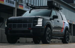 >Hyundai Palisade XRT Pro Jadi Mobil Support Balap, SUV Off-Road Turun ke Sirkuit