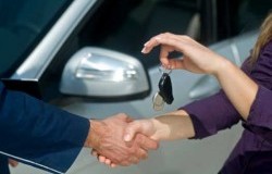 >Tips Membeli Mobil Baru