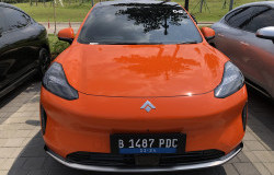 >Kehadiran Hyptec HT Pintu Gull Wing Masih Jadi Pertimbangan Aion Indonesia