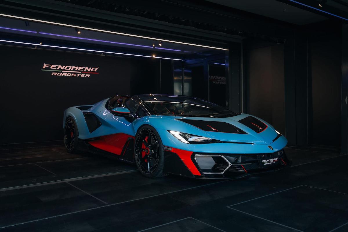 Lamborghini Fenomeno Roadster Istimewa Pesanan Konsumen Jerman