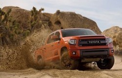 >Toyota Bakal Rombak Total Truk dan Mobil Bak Terbuka